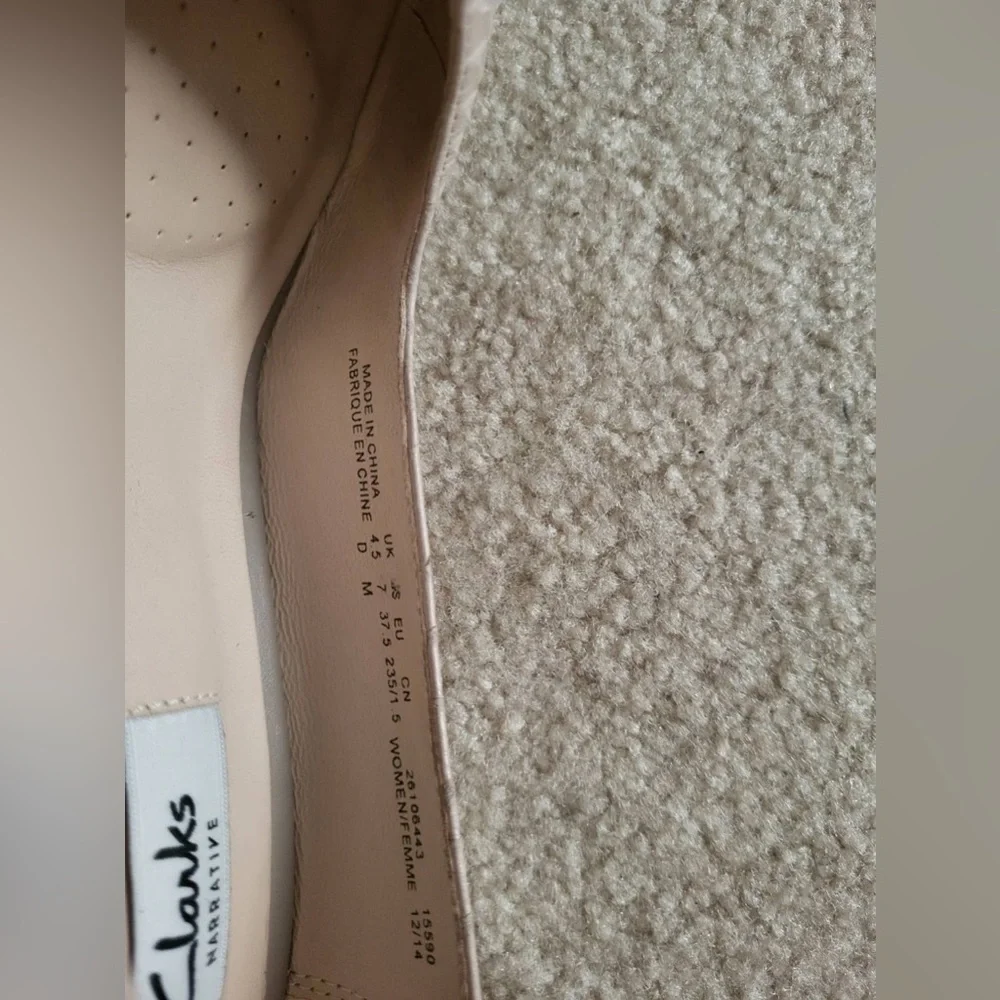 Clarks Dalhart Sorbet Beige Pumps - Picture 5 of 5